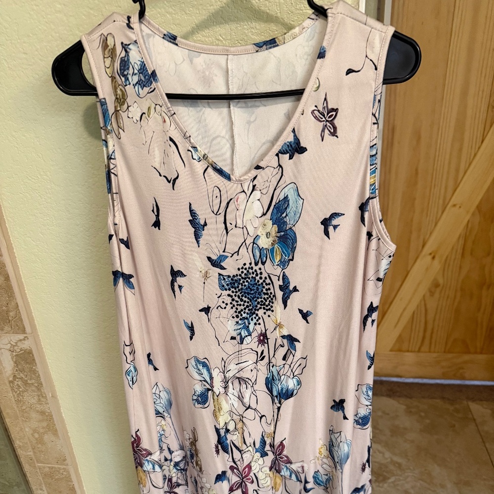 Short dress